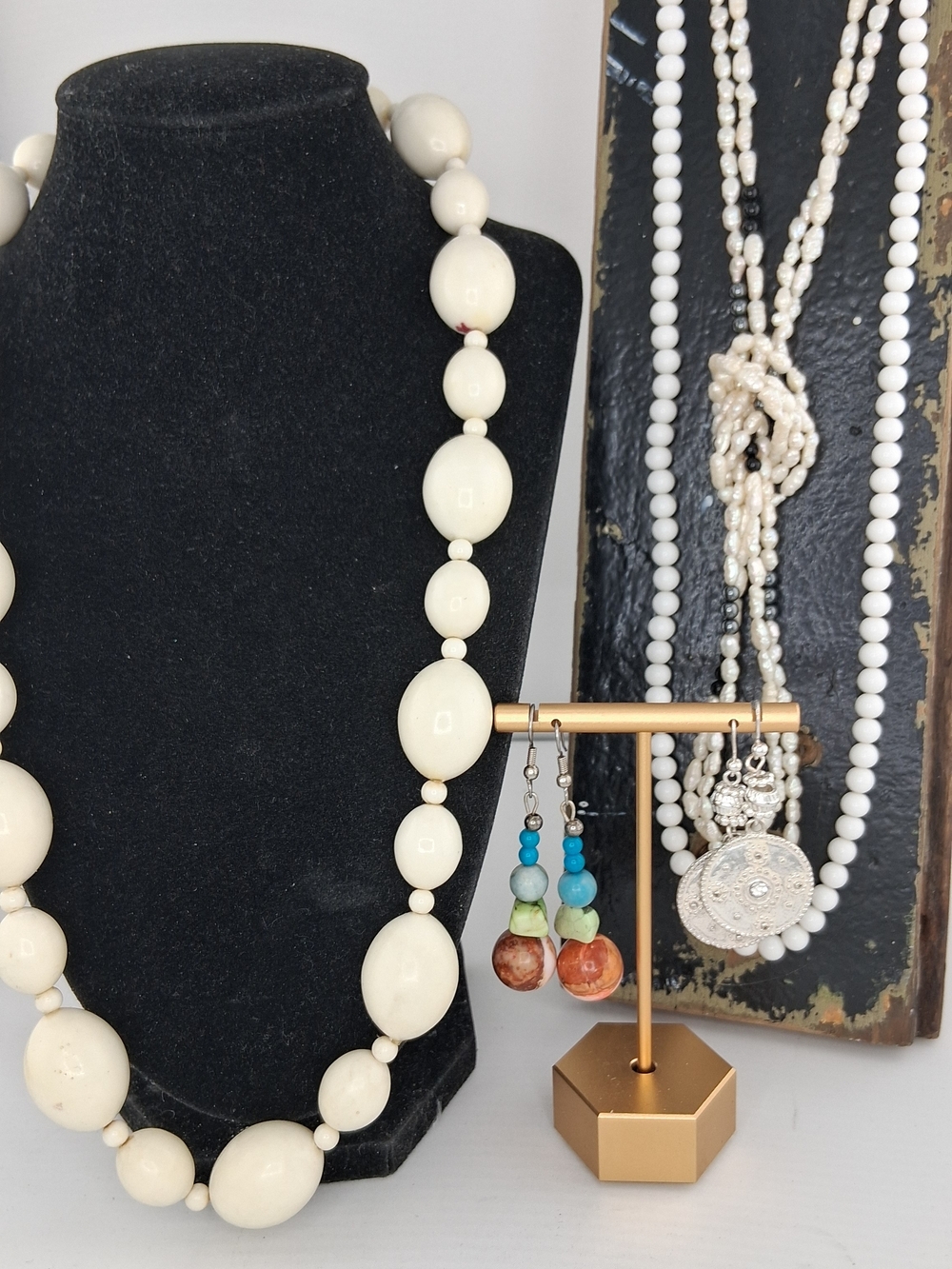 Elegant Cream Beaded Statement Necklace for Women